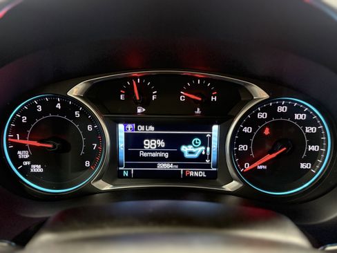 Used 2017 Chevrolet Malibu LT image 17