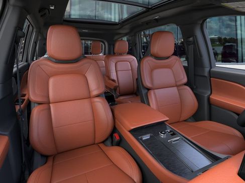 New 2026 Lincoln Aviator Reserve AWD/4WD image 10