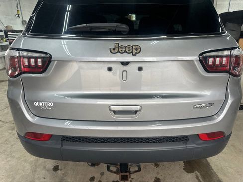 Used 2018 Jeep Compass Latitude w/ Popular Equipment Group image 13