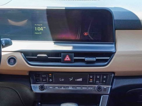 Certified 2024 Kia Seltos EX image 12