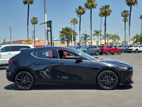 New 2026 MAZDA MAZDA3 Hatchback w/Premium Plus Pkg AWD/4WD image 26