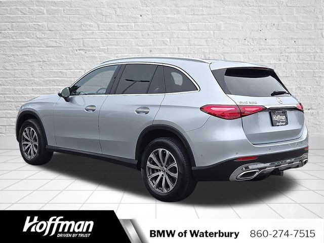 Used 2024 Mercedes-Benz GLC 300 4MATIC w/ Advanced USB Package image 5