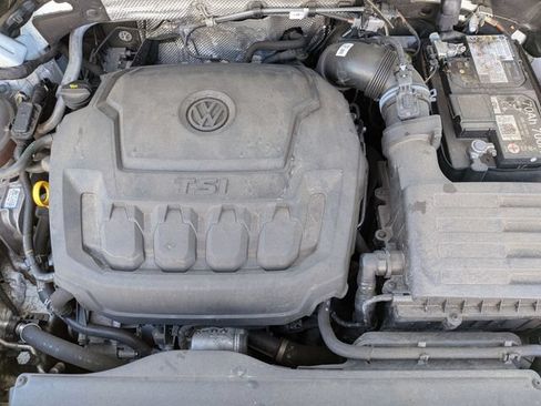 Used 2024 Volkswagen Tiguan SE AWD/4WD image 35