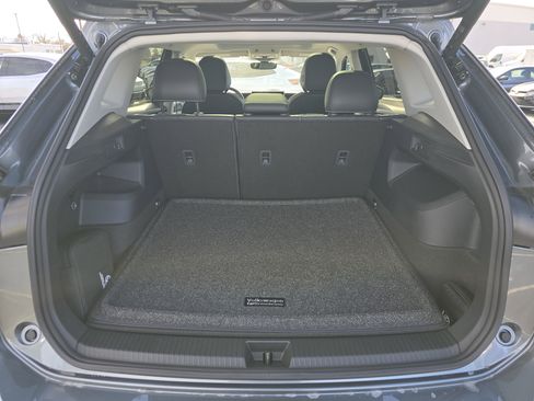 New 2026 Volkswagen Tiguan SE image 15