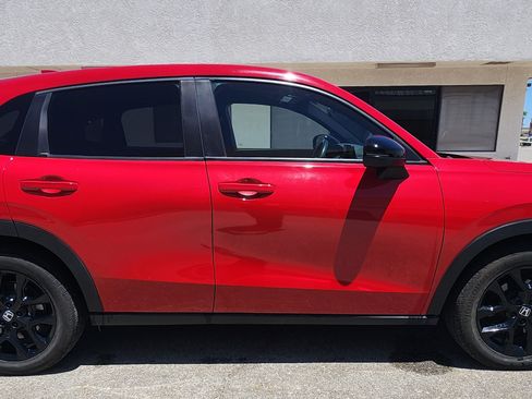 Certified 2024 Honda HR-V Sport image 4