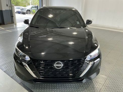 Used 2025 Nissan Sentra S FWD image 2