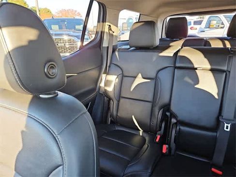 Certified 2020 GMC Acadia SLT image 13