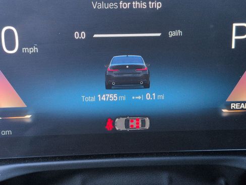 Certified 2024 BMW 330i Sedan w/ Convenience Package image 22