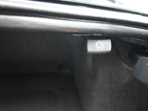 Used 2014 Volkswagen Passat 1.8T Wolfsburg Edition image 41