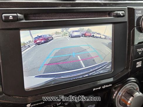 Used 2018 Toyota 4Runner TRD Off-Road Premium image 26