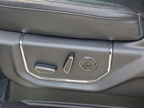 Used 2024 Ford Expedition Max Platinum image 7