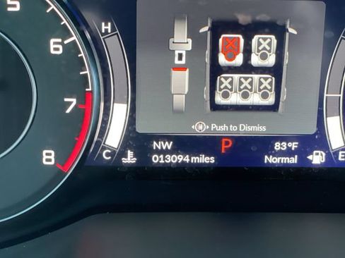 Used 2025 Acura RDX SH-AWD image 21