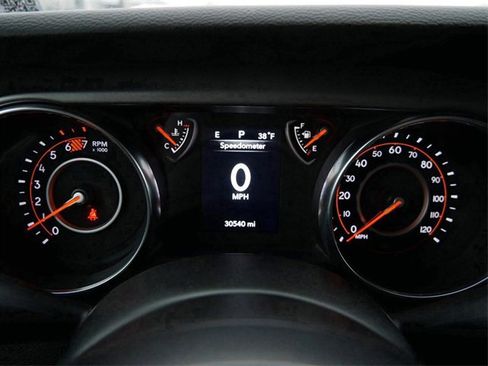 Used 2023 Jeep Wrangler Sport S image 27