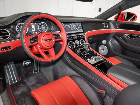 Certified 2024 Bentley Continental GT V8 AWD/4WD image 16