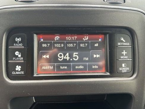 Used 2020 Dodge Journey SE w/ Blacktop Package FWD image 17