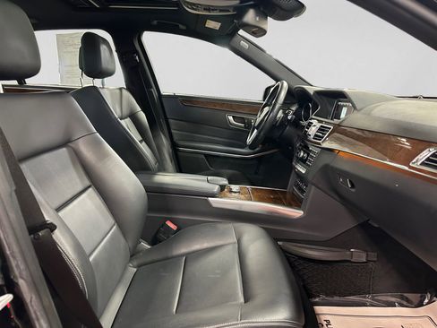 Used 2015 Mercedes-Benz E 350 4MATIC Sedan w/ Premium 1 Package image 24