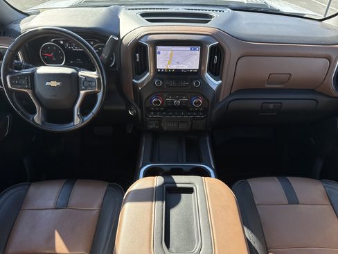 Used 2022 Chevrolet Silverado 3500 High Country w/ Z71 Off-Road Package image 28