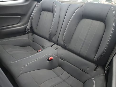 Used 2019 Ford Mustang Coupe w/ Equipment Group 101A image 6