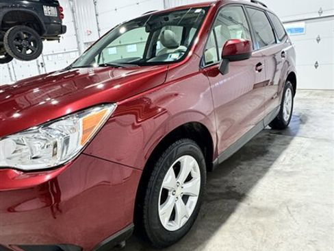 Used 2016 Subaru Forester 2.5i Premium image 4