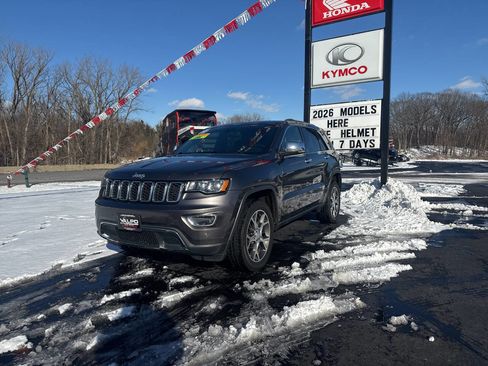 Used 2019 Jeep Grand Cherokee Limited image 3
