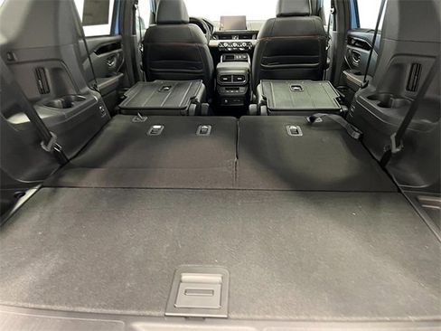 New 2025 Honda Pilot TrailSport image 34