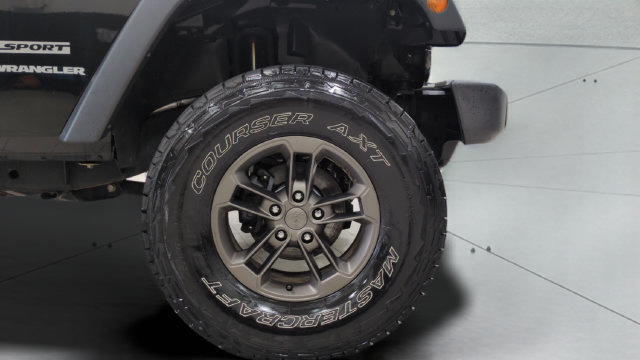 Used 2017 Jeep Wrangler Sport AWD/4WD image 21