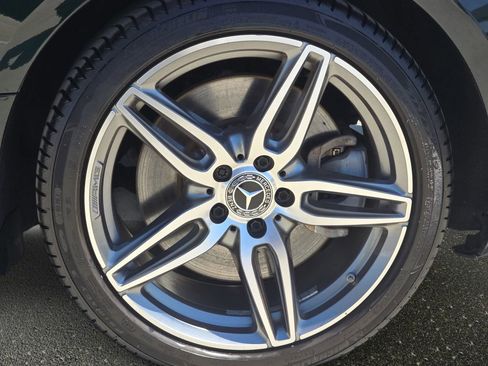 Used 2018 Mercedes-Benz E 400 Coupe image 37