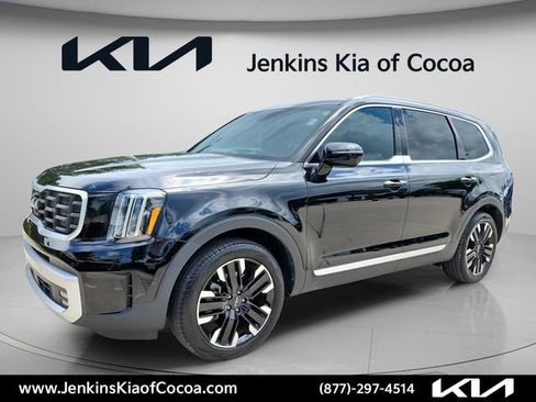 Certified 2024 Kia Telluride SX w/ Towing Package FWD image 10