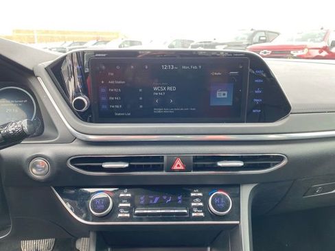 Used 2023 Hyundai Sonata Limited image 13
