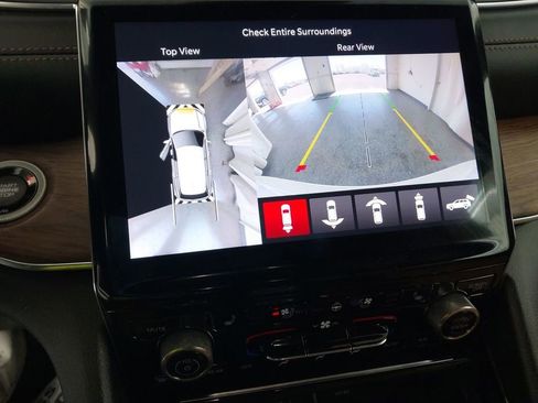 Used 2023 Jeep Grand Cherokee Summit w/ Advanced Protech Group IV image 7