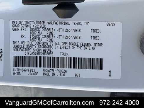 Used 2022 Toyota Tundra SR5 AWD/4WD image 32