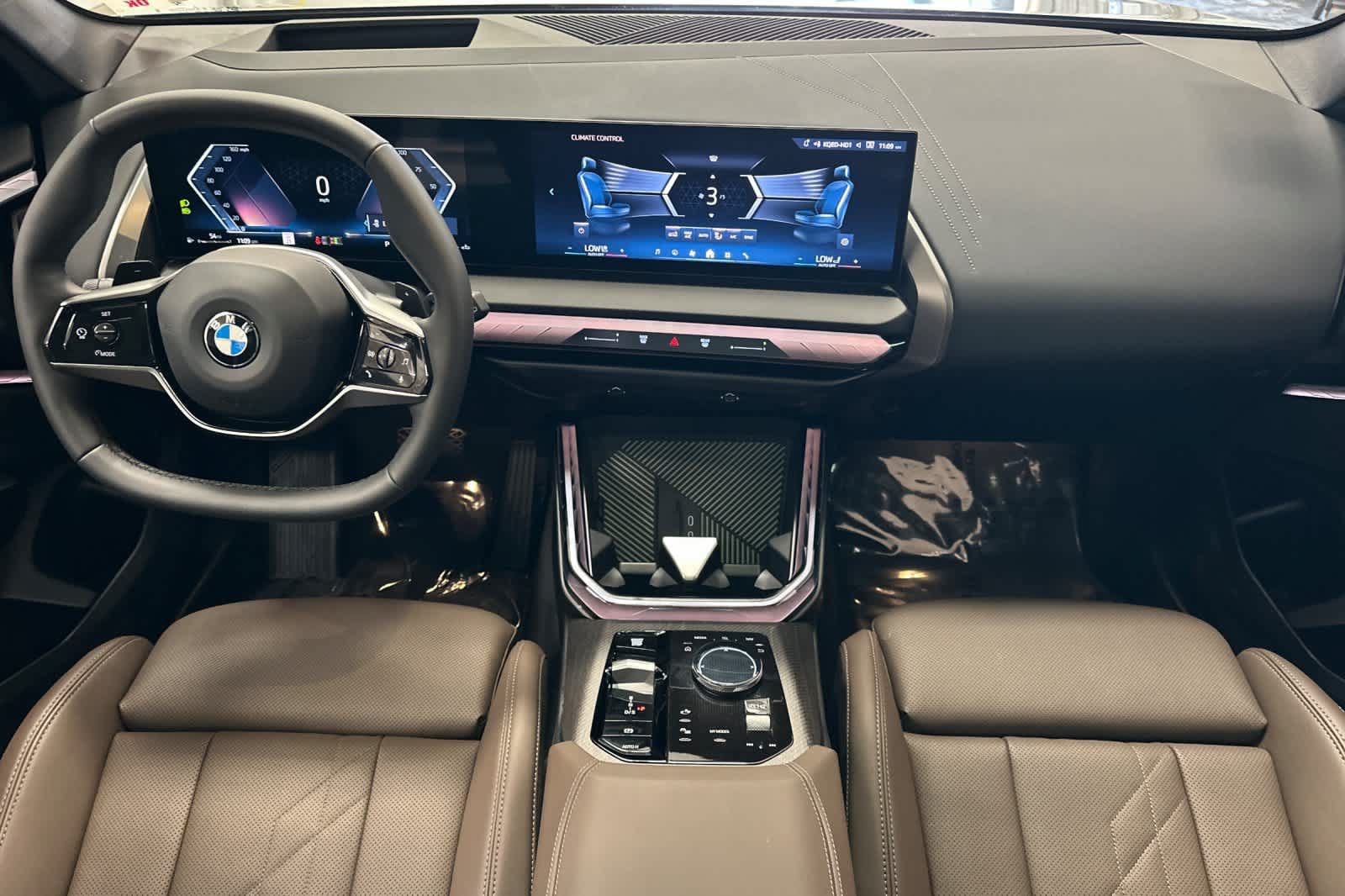 Used 2026 BMW X3 xDrive30i w/ Premium Package AWD/4WD image 3