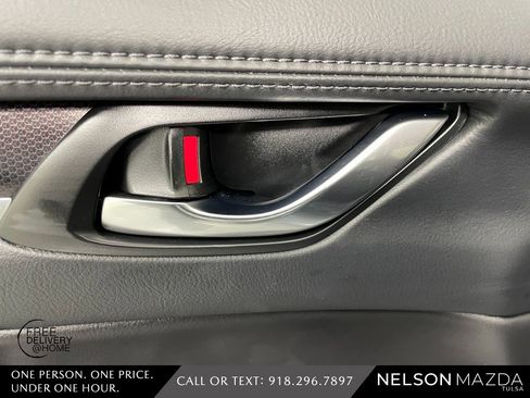Used 2022 MAZDA CX-5 Carbon Edition image 19