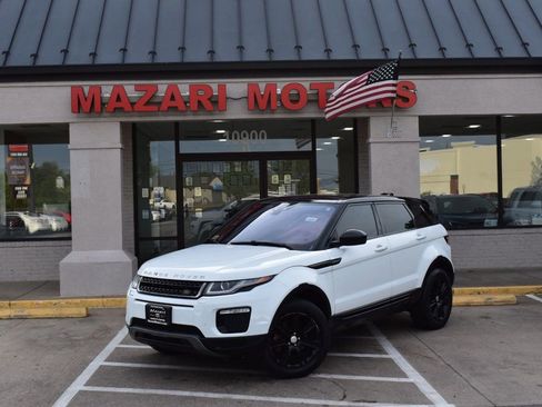 Used 2018 Land Rover Range Rover Evoque AWD/4WD image 2