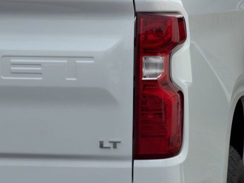 New 2026 Chevrolet Silverado 1500 LT AWD/4WD image 9