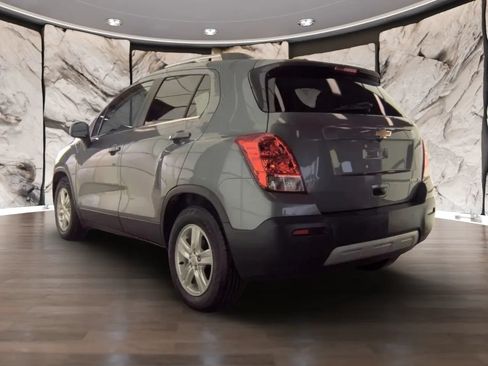 Used 2015 Chevrolet Trax LT w/ LT Plus Package FWD image 4