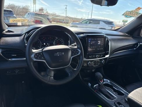 Used 2023 Chevrolet Traverse RS w/ LPO, Floor Liner Package image 22