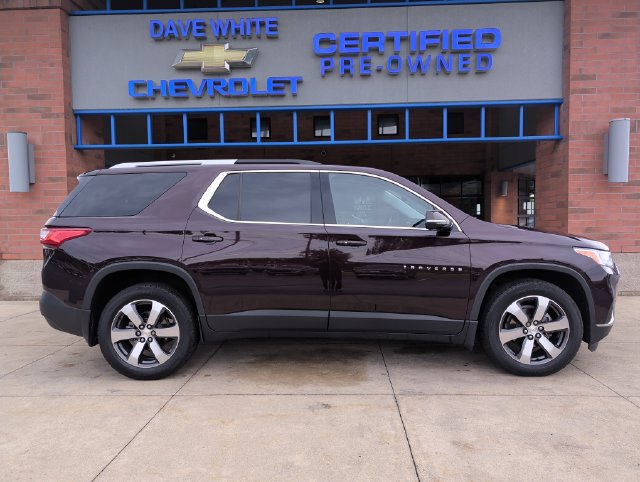Used 2018 Chevrolet Traverse LT w/ LPO, Floor Liner Package FWD image 10