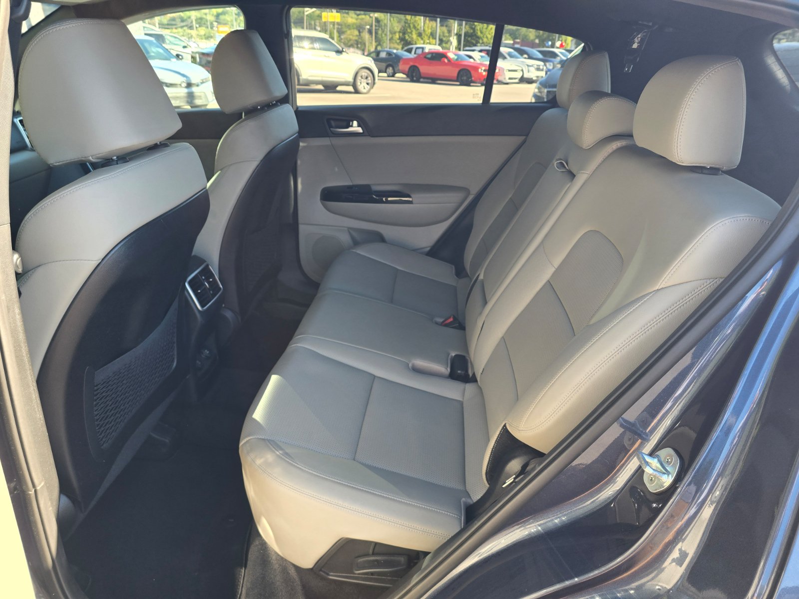 Used 2022 Kia Sportage Nightfall Edition w/ Nighfall AWD Premium Package image 11