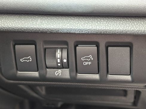 Used 2023 Subaru Outback Limited image 18