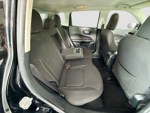 Used 2021 Jeep Compass Sport AWD/4WD image 22