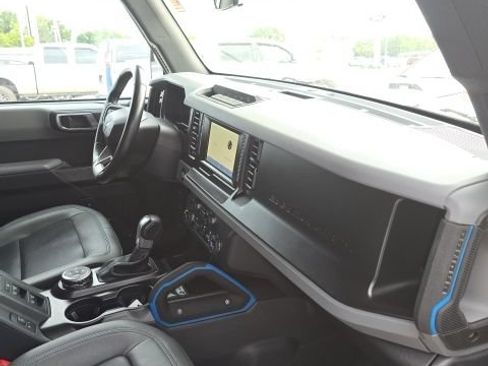 Used 2023 Ford Bronco Black Diamond AWD/4WD image 31