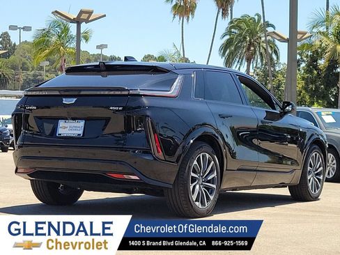 Used 2024 Cadillac Lyriq Sport w/ LPO, Floor Liner Package RWD image 11