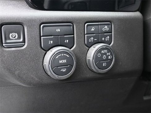 Certified 2025 Chevrolet Silverado 2500 LT w/ Safety Package image 25