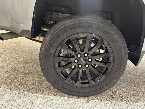 Used 2022 GMC Canyon Elevation w/ Trailering Package RWD image 33
