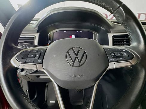 Used 2020 Volkswagen Atlas Cross Sport SEL Premium image 13