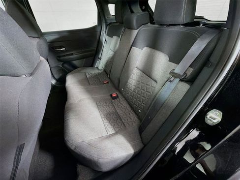Used 2025 Nissan Kicks SV FWD image 20