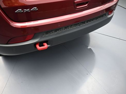 Used 2022 Jeep Compass Trailhawk w/ Trailhawk Convenience Group image 40