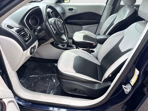 Used 2020 Jeep Compass Limited AWD/4WD image 16