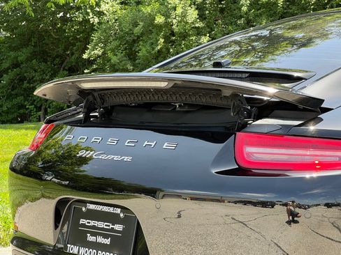 Used 2015 Porsche 911 Carrera RWD image 11